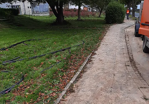 Wiederhergestellter Gehweg nach dem Leitungsbau
